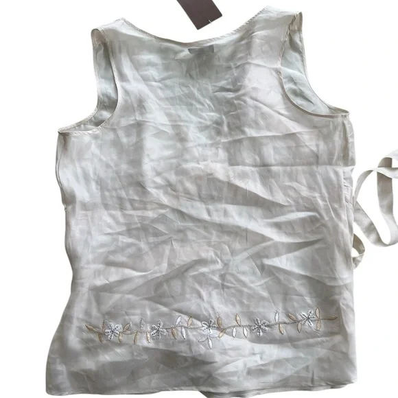 New Anthropologie  silk top - Picture 2 of 4